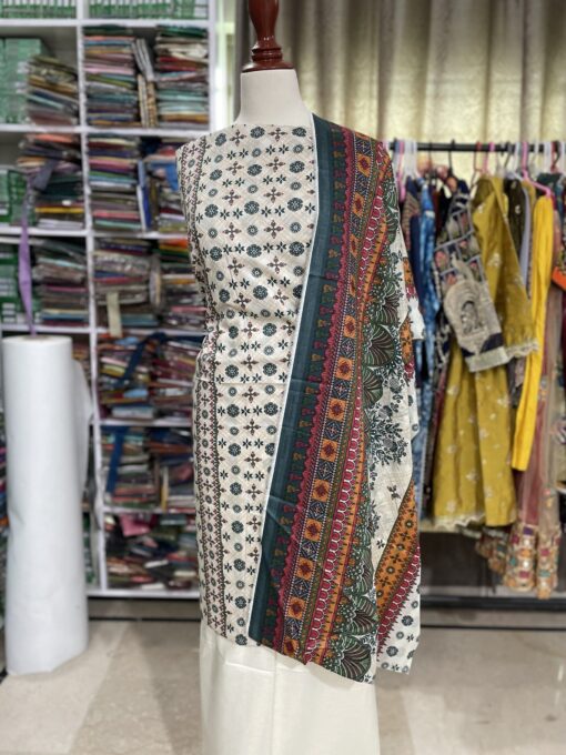 3-Piece-Printed Lawn Suit - Image 2