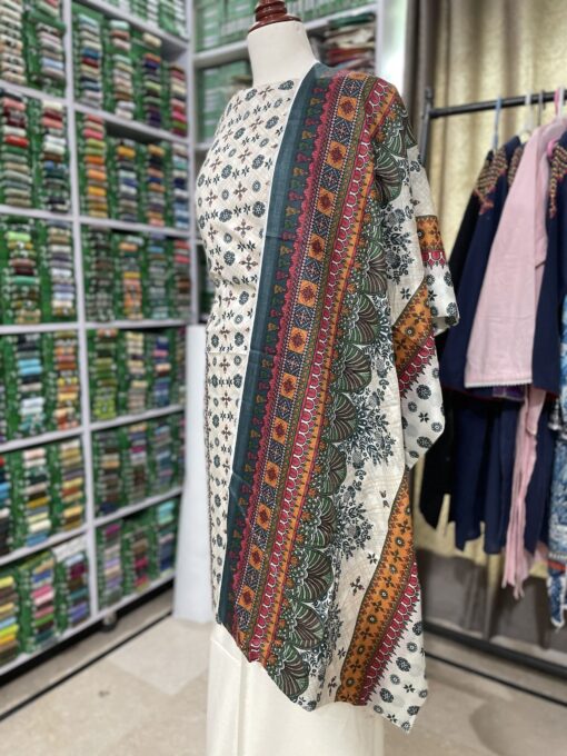 3-Piece-Printed Lawn Suit - Image 3