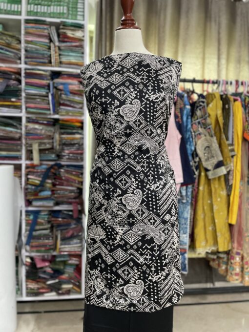 3-Piece-Printed Lawn Suit - Image 4