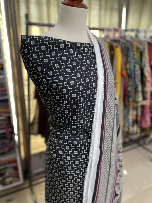 3-Piece-Printed Lawn Suit - Image 2