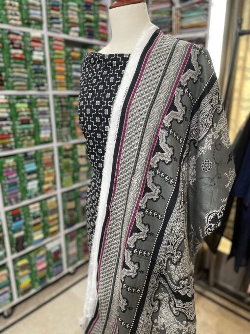 3-Piece-Printed Lawn Suit - Image 3