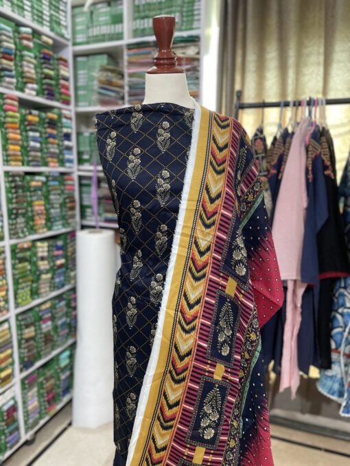 3-Piece-Printed Lawn Suit - Image 2